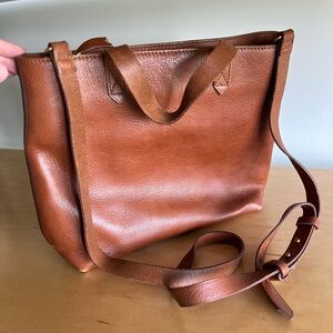 Like New! Madewell Zip-Top Transport Crossbody in English Saddle